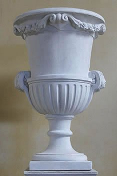Pietrasanta Urn, cast stone. Giannini Garden Ornaments.