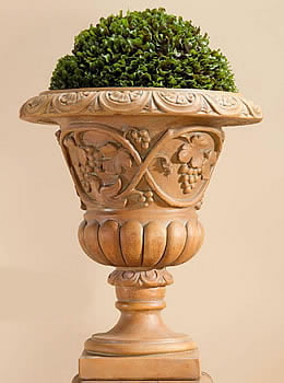 Vitis Urn, cast stone. Giannini Garden Ornaments.